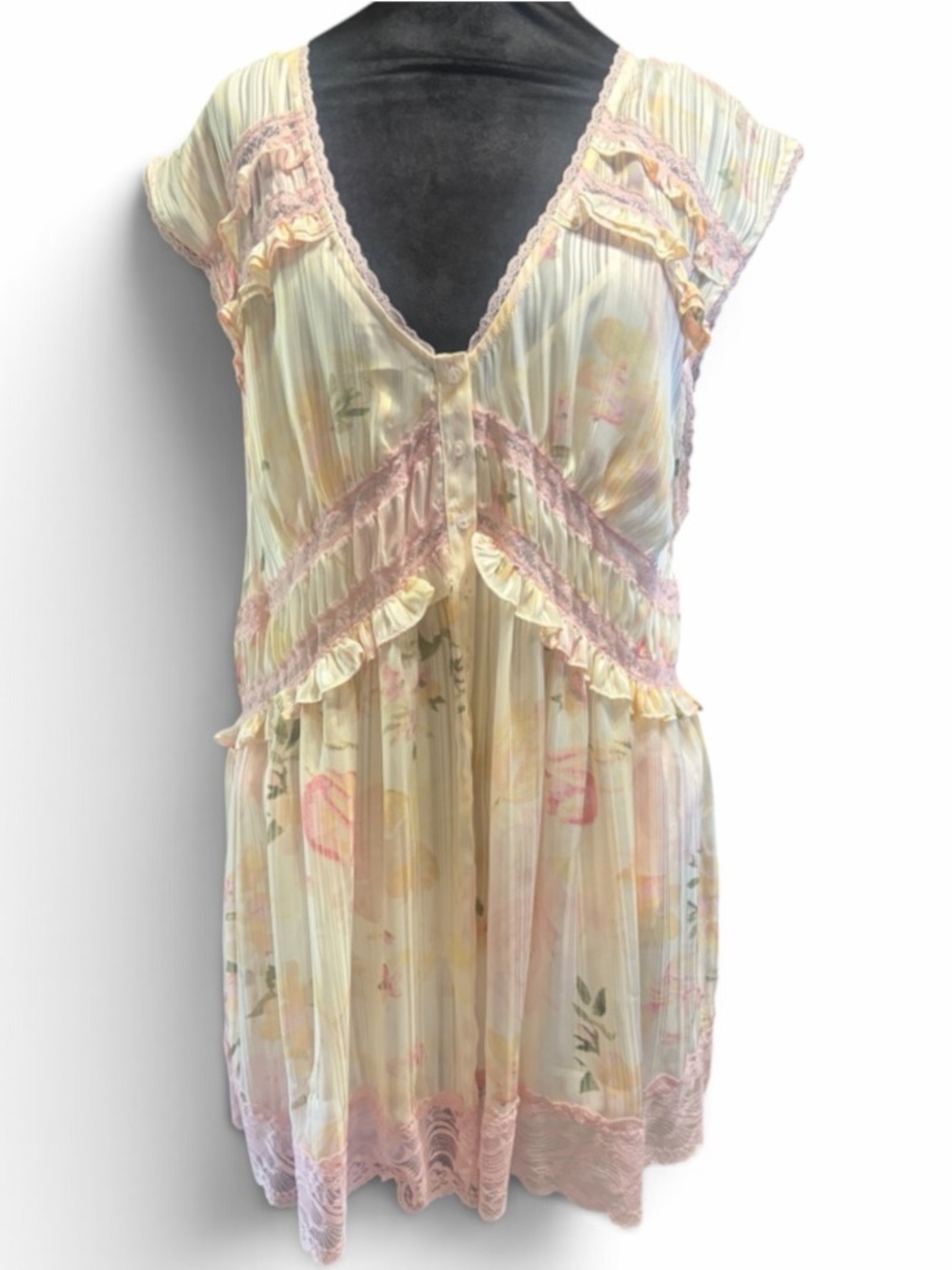 FREE PEOPLE
Spring Fling Mini Dress,Pink,Cream,floral, ruffle,lace,Medium